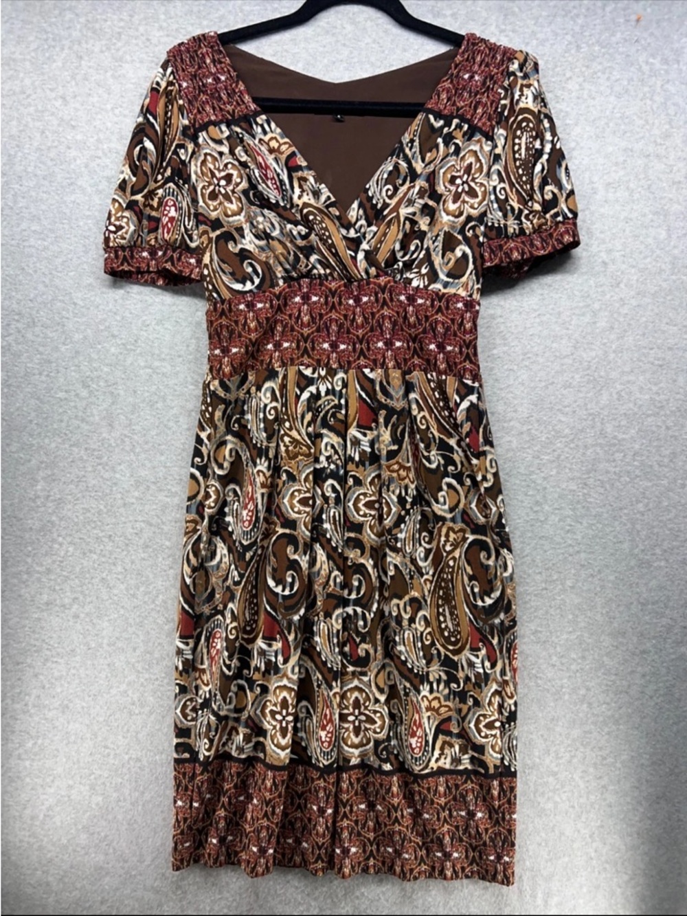 Smocked Waist V-Neck Midi Dress in Brown Paisley